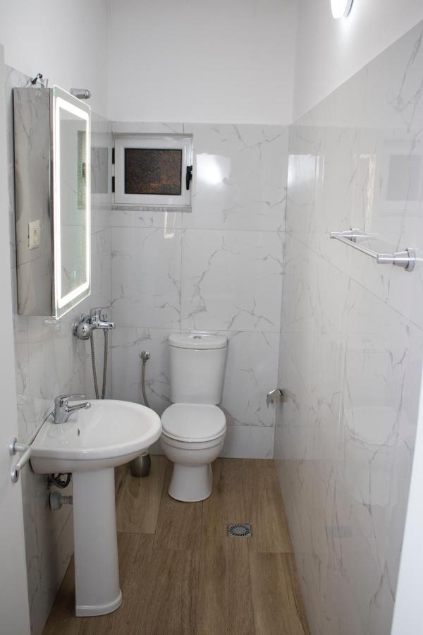 Vila Shehaj Luxury Apartamento Vlorë Exterior foto