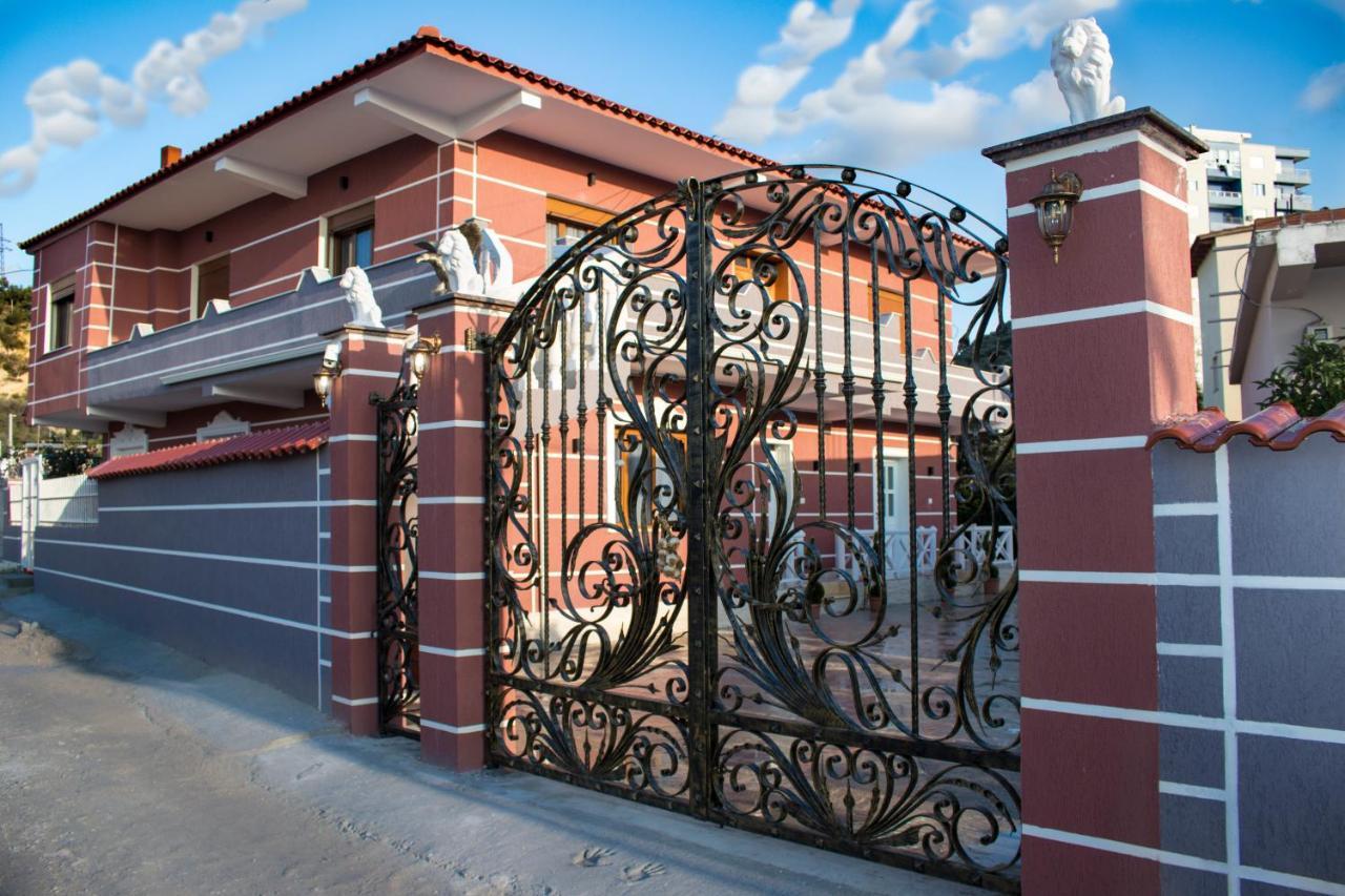 Vila Shehaj Luxury Apartamento Vlorë Exterior foto