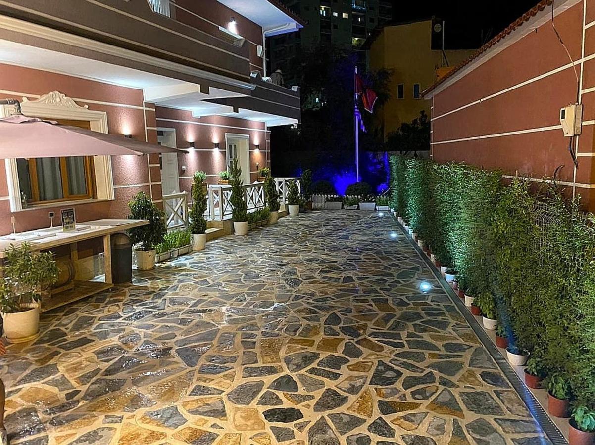 Vila Shehaj Luxury Apartamento Vlorë Exterior foto
