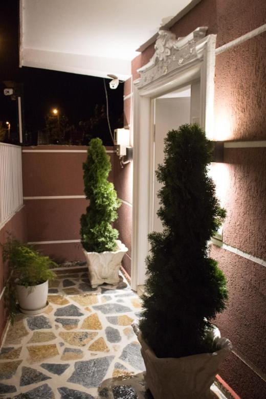 Vila Shehaj Luxury Apartamento Vlorë Exterior foto
